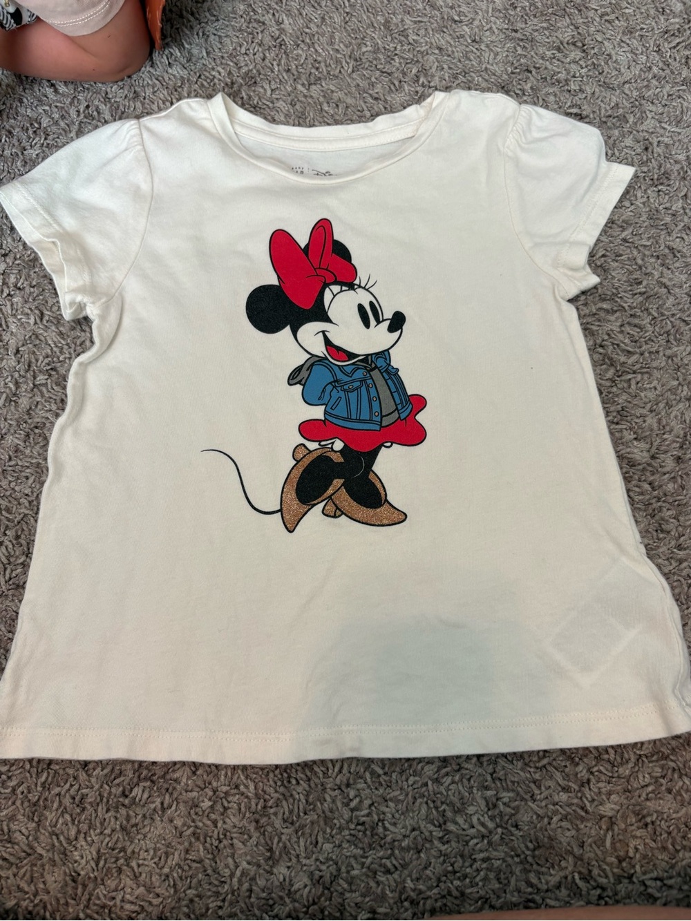 GAP White Tee with Minnie Mouse Graphic and Red Bow
